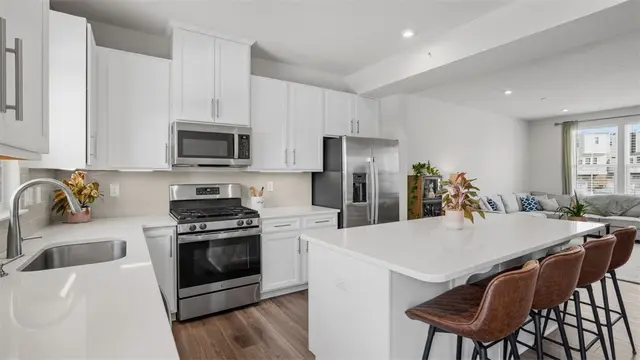 470 Nolan Circle gallery image 6