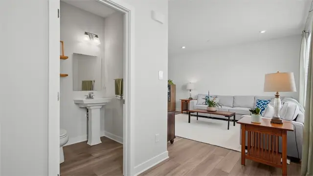 470 Nolan Circle gallery image 23