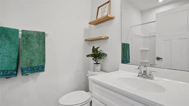 470 Nolan Circle gallery image 32