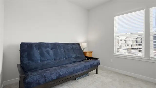 470 Nolan Circle gallery image 33