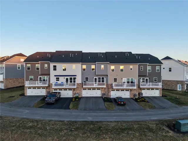 470 Nolan Circle gallery image 40