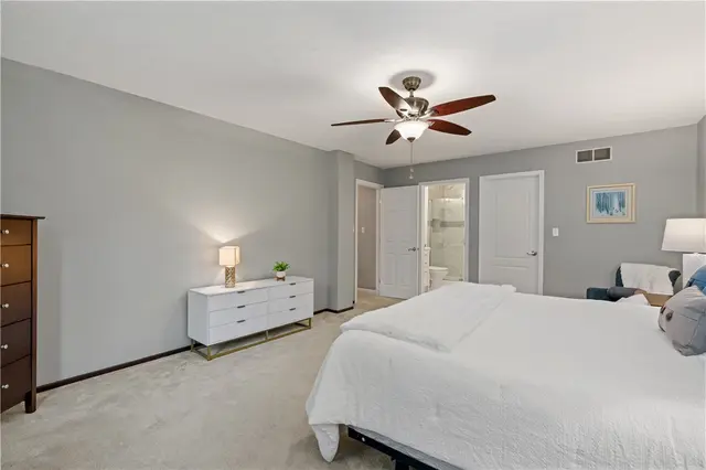 4701 Roland Rd gallery image 4