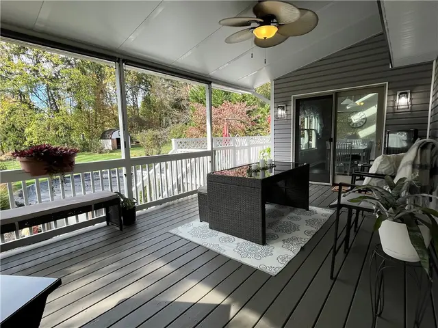 4701 Roland Rd gallery image 7