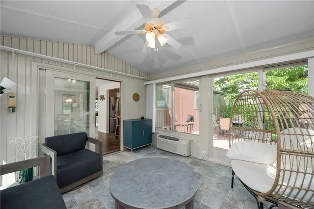 4705 Woodlake Dr gallery image 9