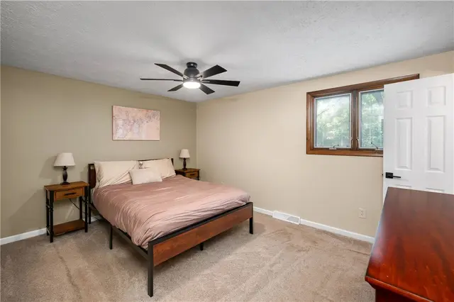 4705 Woodlake Dr gallery image 14