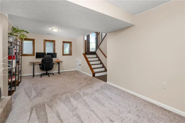 4705 Woodlake Dr gallery image 19