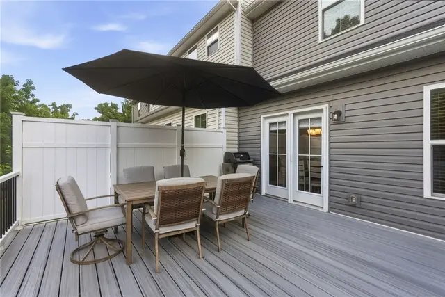 472 Whitetail Meadows Trl gallery image 18
