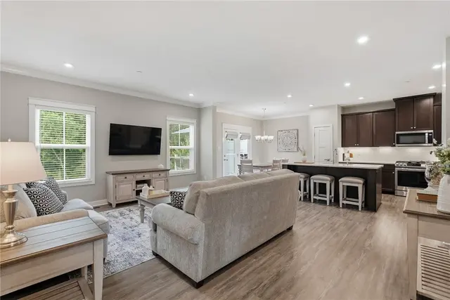 472 Whitetail Meadows Trl gallery image 19