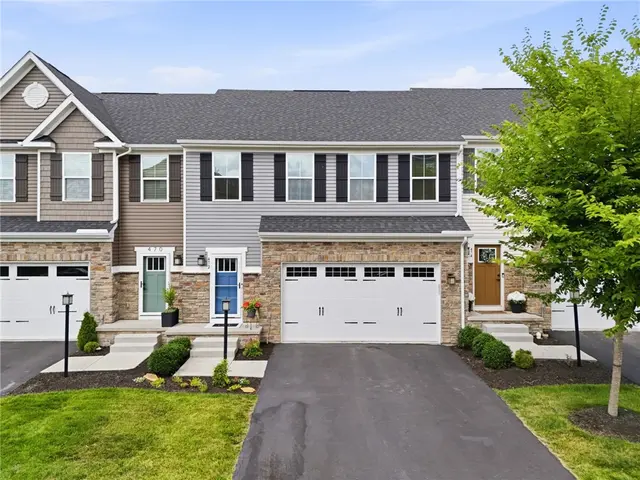 472 Whitetail Meadows Trl gallery image 32