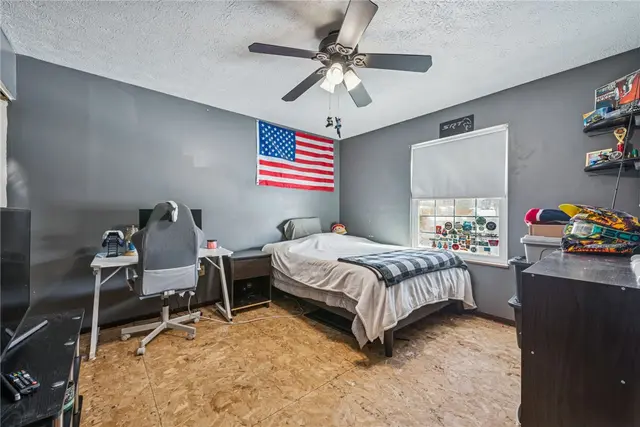 4736 Bayfield Road gallery image 4