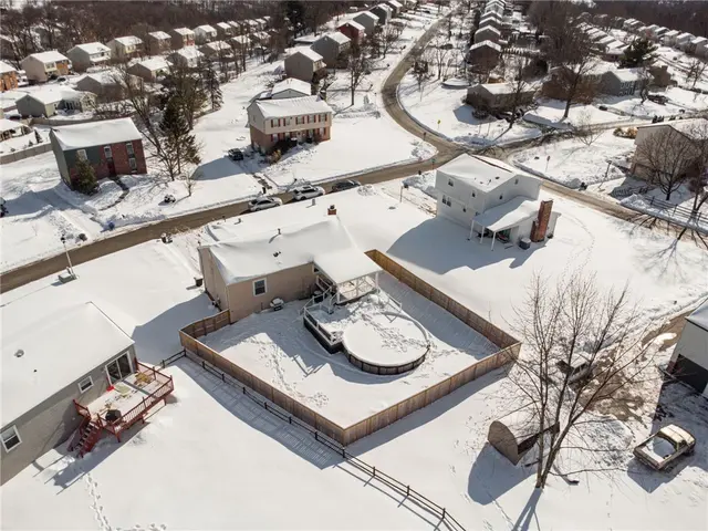 4736 Bayfield Road gallery image 14