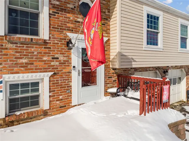 4736 Bayfield Road gallery image 17