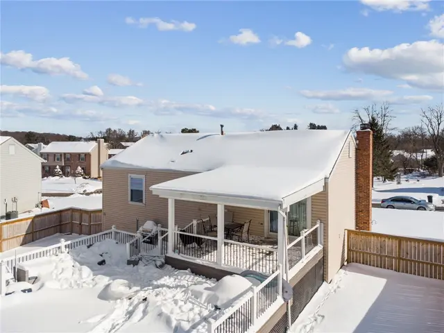 4736 Bayfield Road gallery image 18