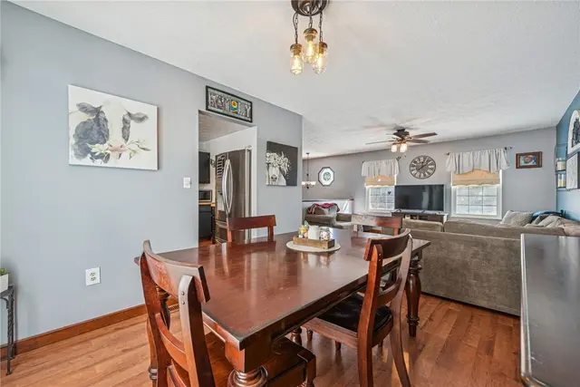 4736 Bayfield Road gallery image 19
