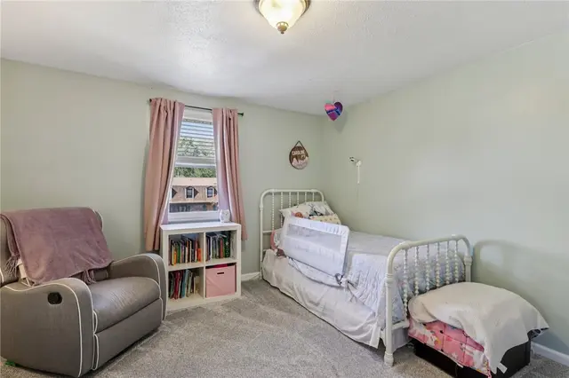4743 Bayfield Rd gallery image 23