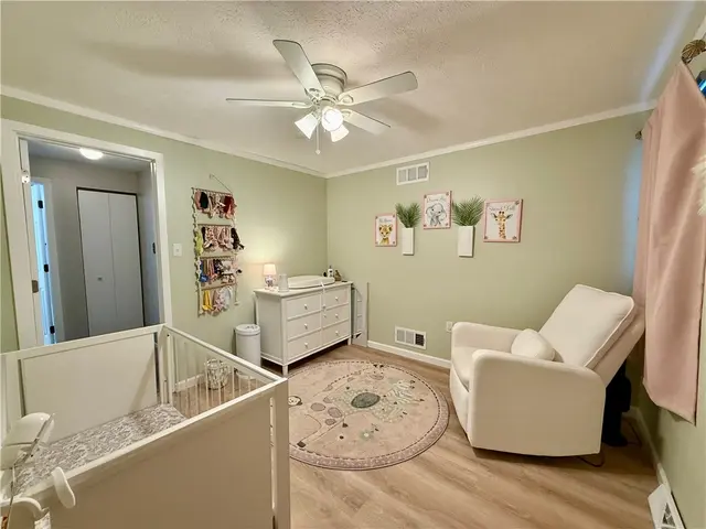 4767 Bayfield Rd gallery image 4