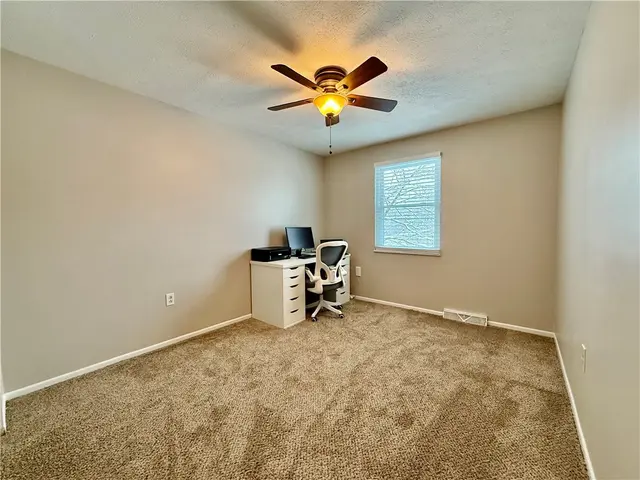 4767 Bayfield Rd gallery image 16