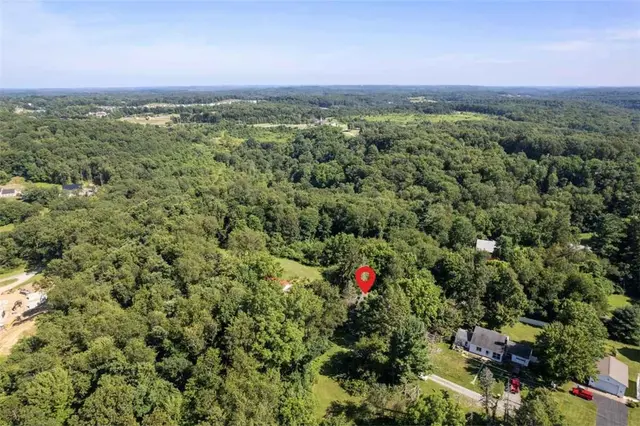 479 Brierly Lane Ext gallery image 9