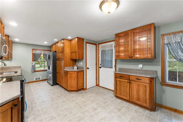 4792 Wexford Run Rd gallery image 9