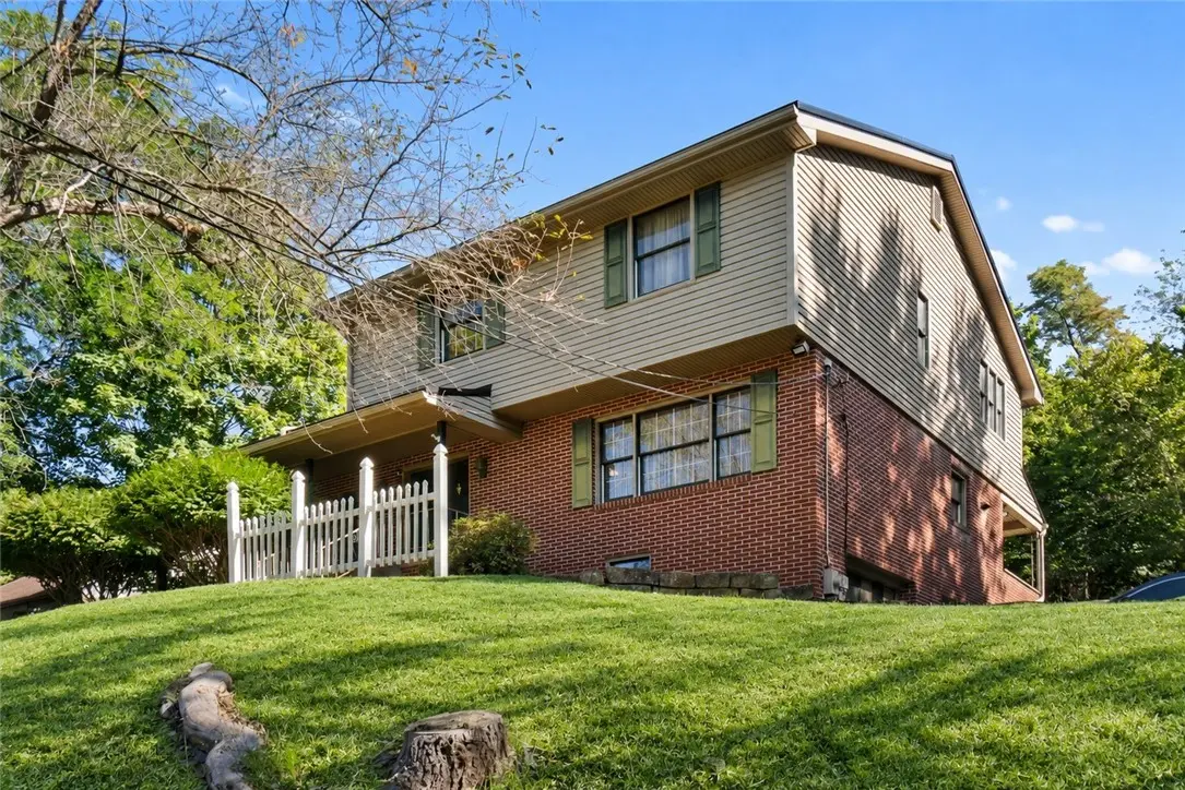480 Roosevelt Road
