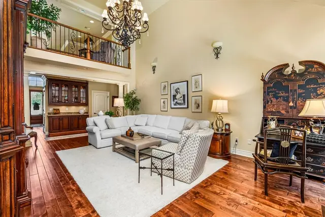 4800 Stonebridge Dr gallery image 6