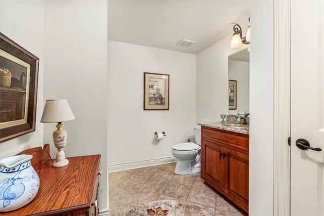 4800 Stonebridge Dr gallery image 33