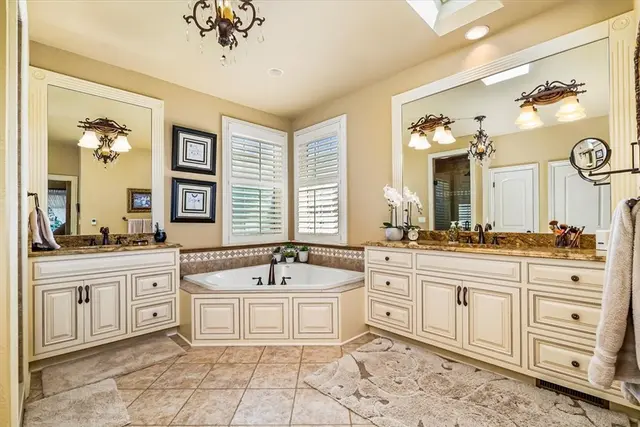 4800 Stonebridge Dr gallery image 35