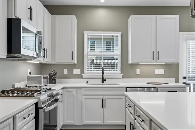 481 Nolan Cir gallery image 16