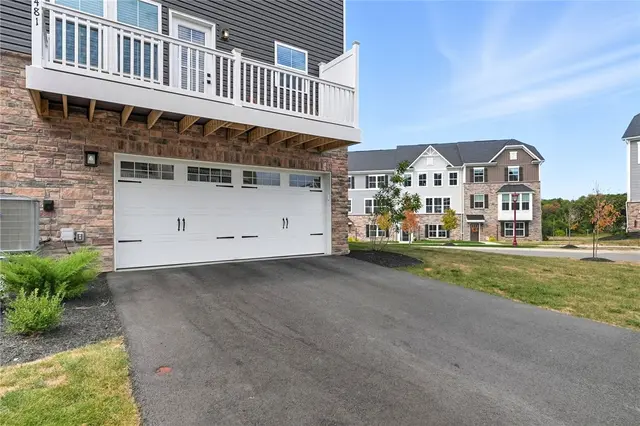 481 Nolan Cir gallery image 18