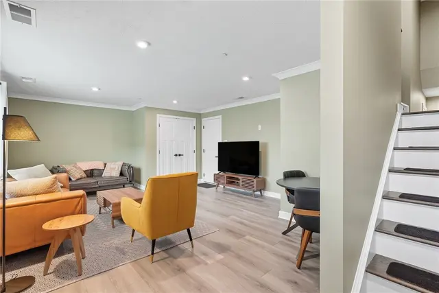481 Nolan Cir gallery image 26