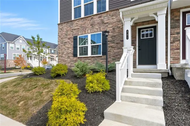 481 Nolan Cir gallery image 33