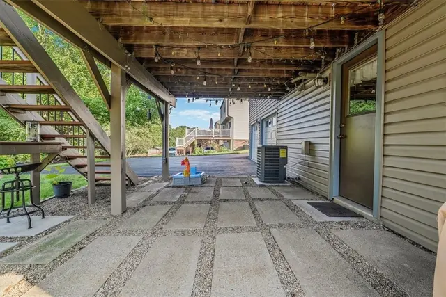 4830 Bayfield Rd gallery image 10