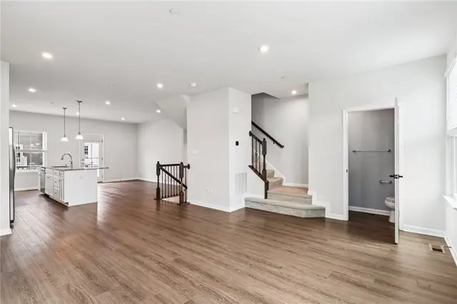 489 Nolan Cir gallery image 13