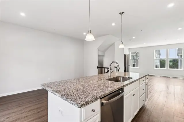 489 Nolan Cir gallery image 32