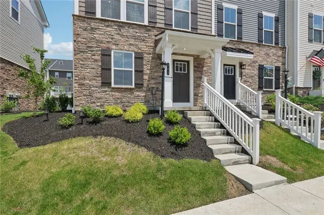 489 Nolan Cir gallery image 34