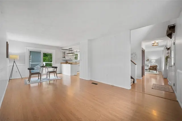 4899 Sioux Court gallery image 10