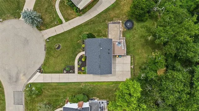 4899 Sioux Court gallery image 18