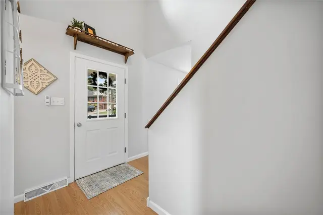 4899 Sioux Court gallery image 32