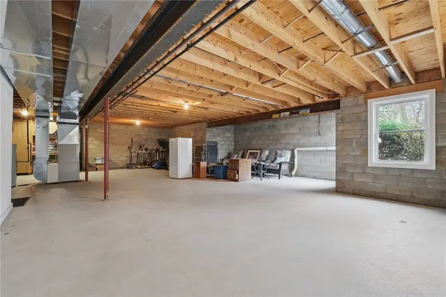 4907 Oakhurst Ave gallery image 25