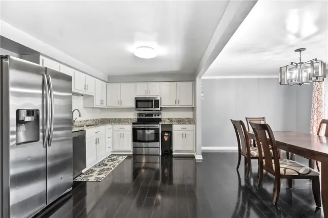 491 Cherry Ct gallery image 31