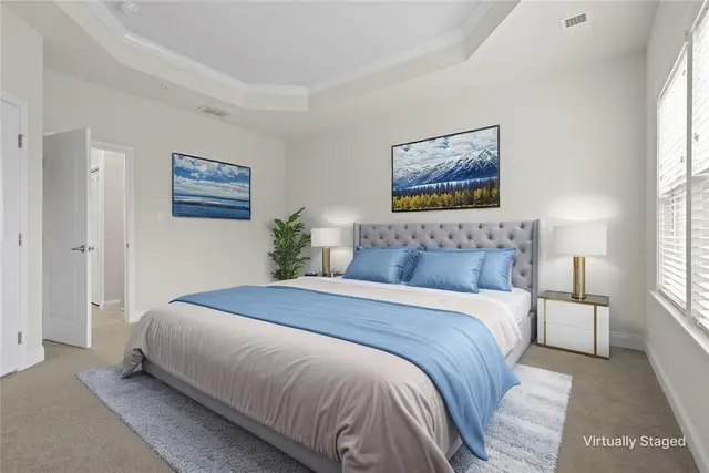 491 Fairmont Dr gallery image 2