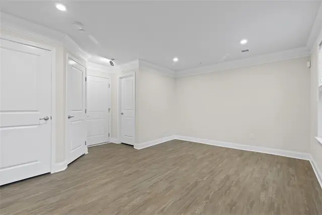 491 Fairmont Dr gallery image 7