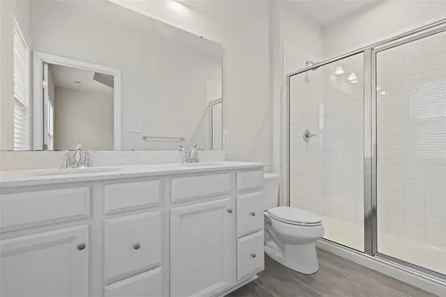 491 Fairmont Dr gallery image 14