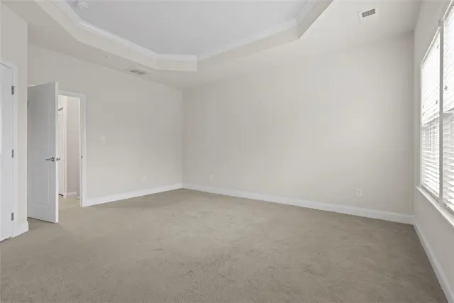 491 Fairmont Dr gallery image 33