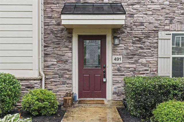 491 Fairmont Dr gallery image 47