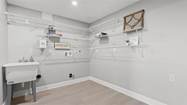 4929 Apple Ridge Dr gallery image 14