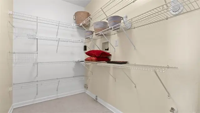 4929 Apple Ridge Dr gallery image 29