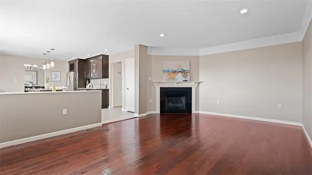 4929 Apple Ridge Dr gallery image 37