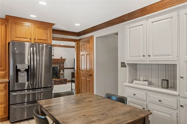 4935 Field Acres Dr gallery image 11