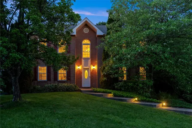4948 Meadow Crest Dr gallery image 7
